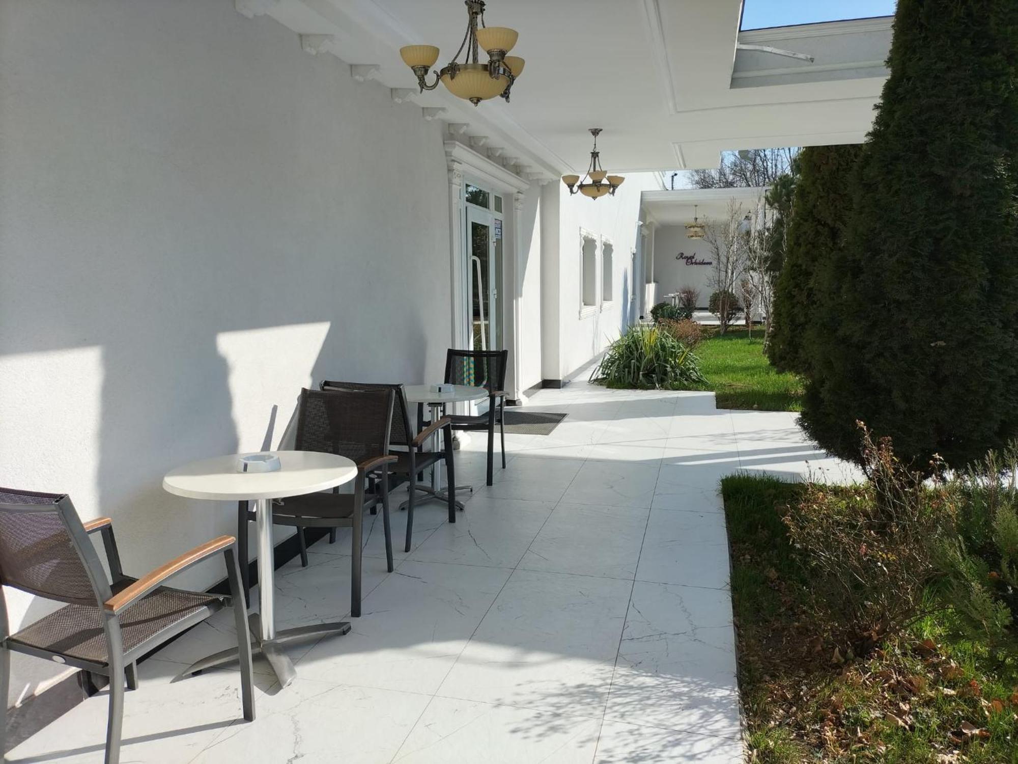 Hostel Orhideea Buzău Dış mekan fotoğraf