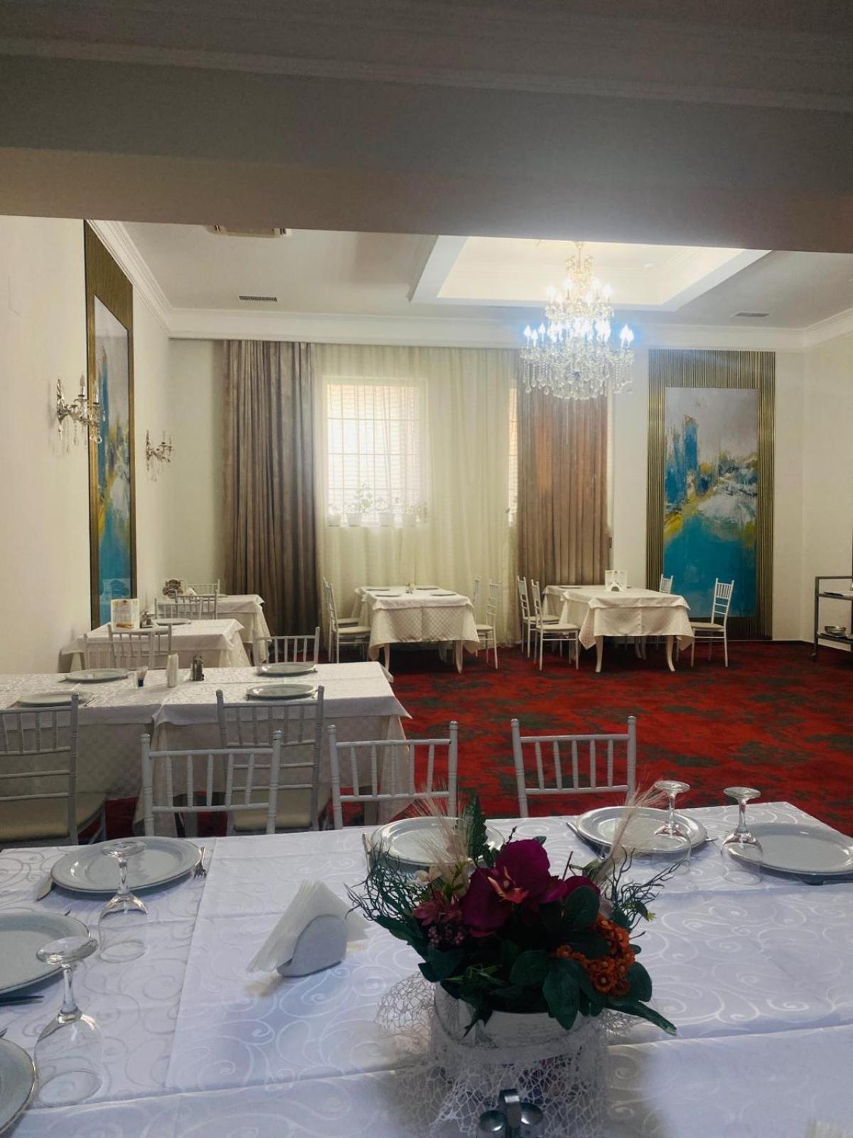 Hostel Orhideea Buzău Dış mekan fotoğraf