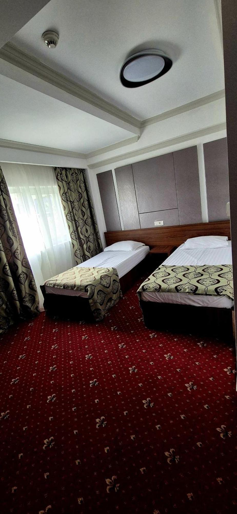 Hostel Orhideea Buzău Dış mekan fotoğraf
