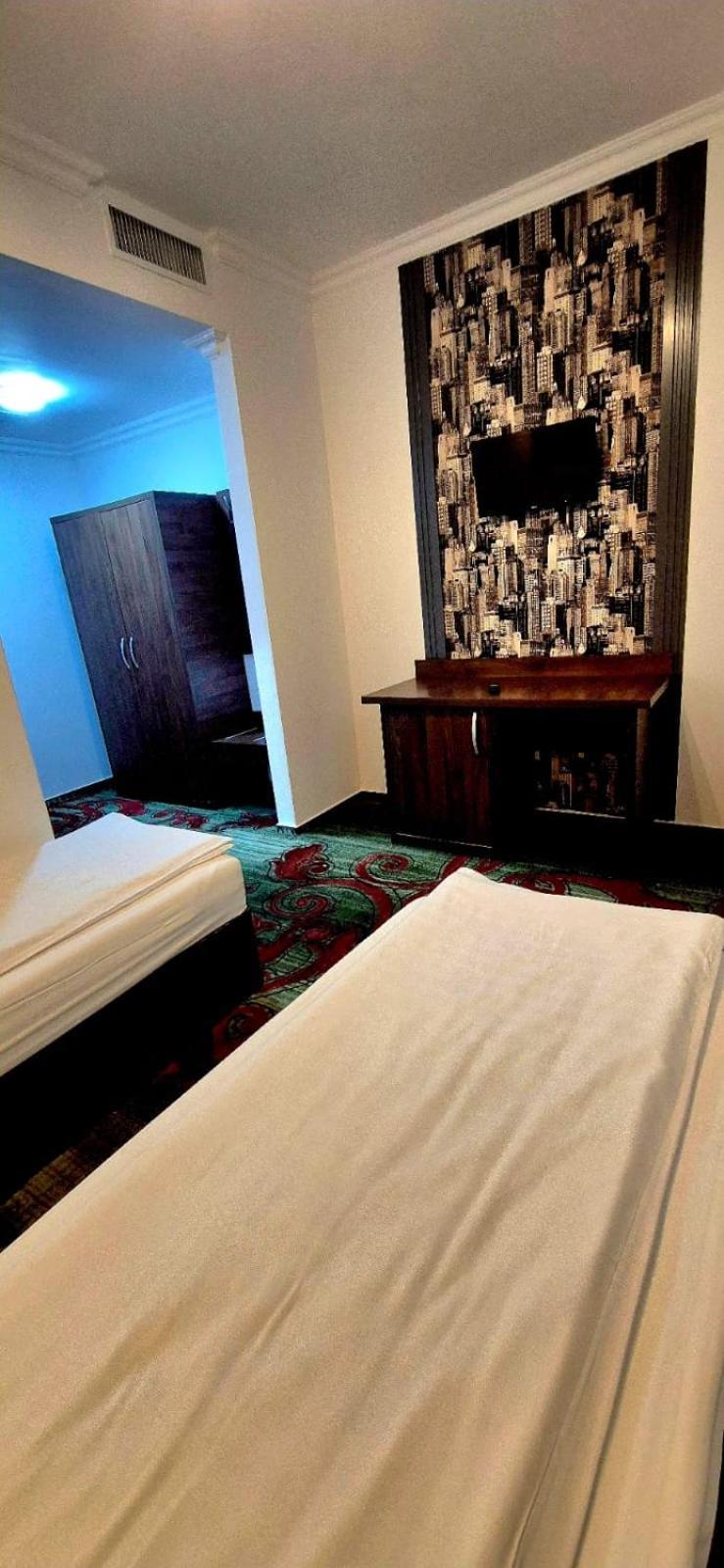 Hostel Orhideea Buzău Dış mekan fotoğraf