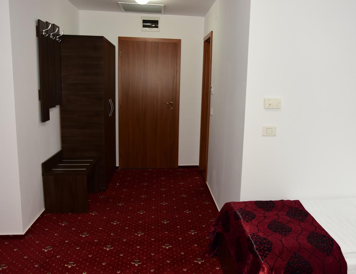Hostel Orhideea Buzău Dış mekan fotoğraf