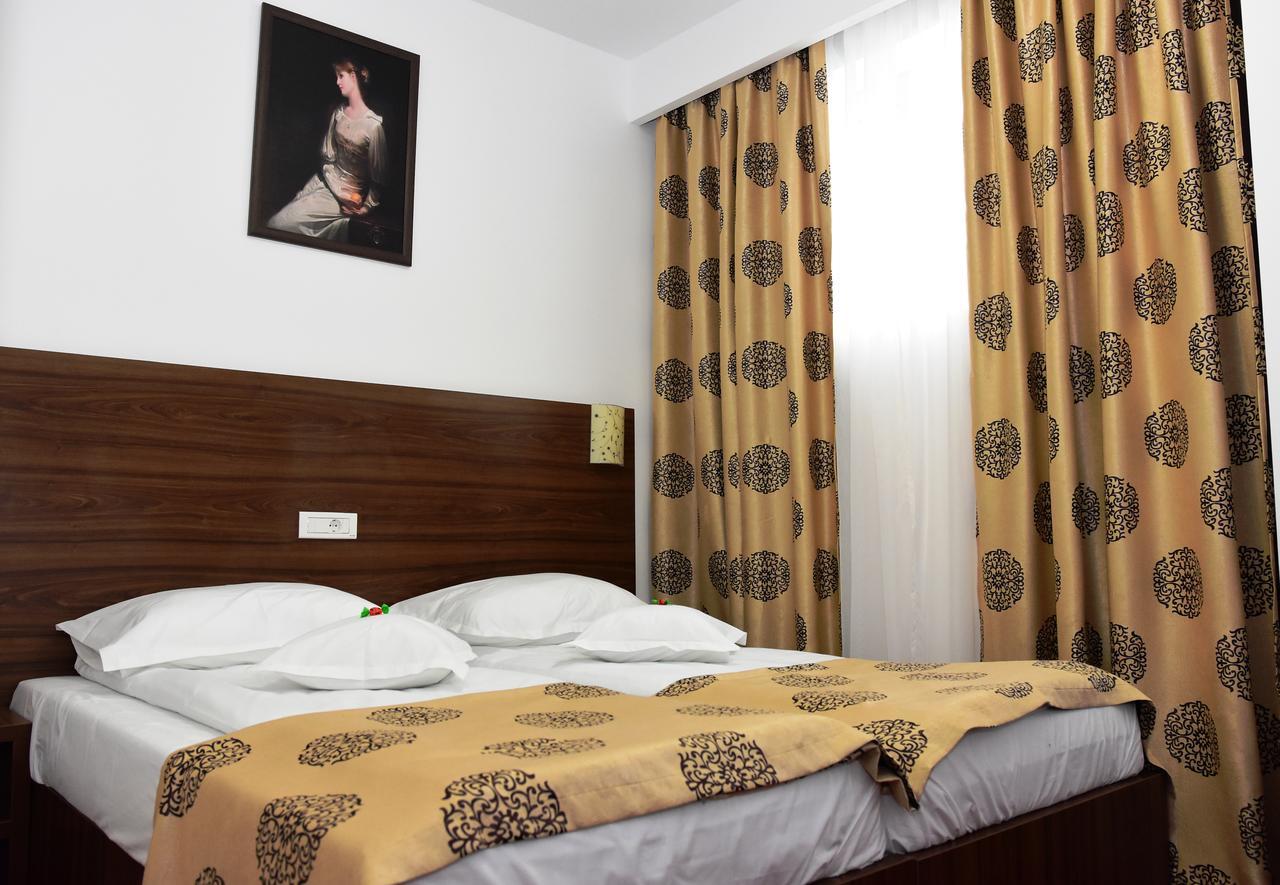 Hostel Orhideea Buzău Dış mekan fotoğraf