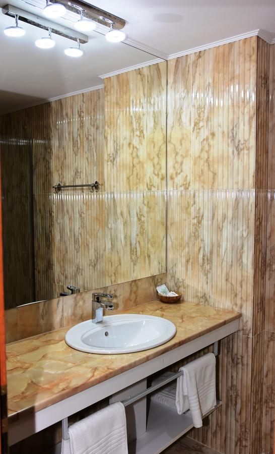 Hostel Orhideea Buzău Dış mekan fotoğraf
